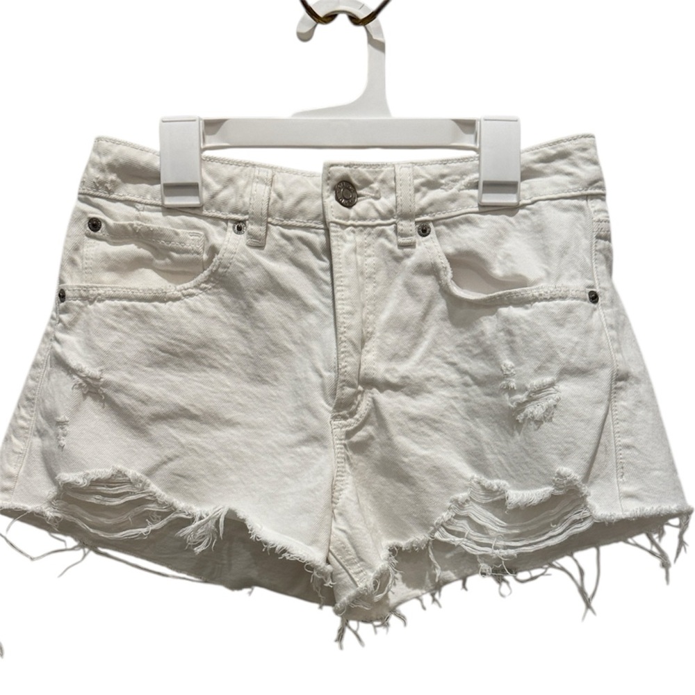 Garage White Distressed Jean Shorts Size 26